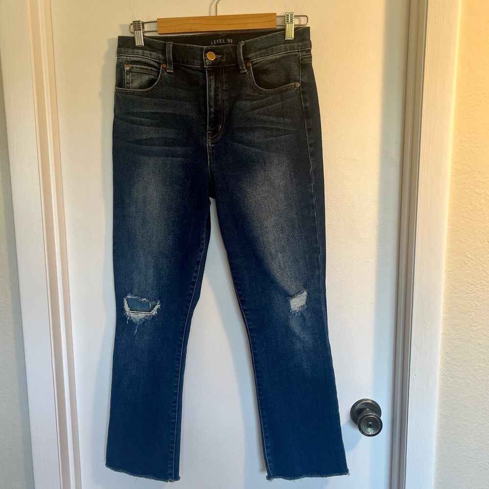 Level 99 Women's Dark Blue Cropped Denim,‎ 29